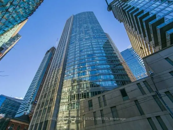210 Victoria St, Toronto, ON