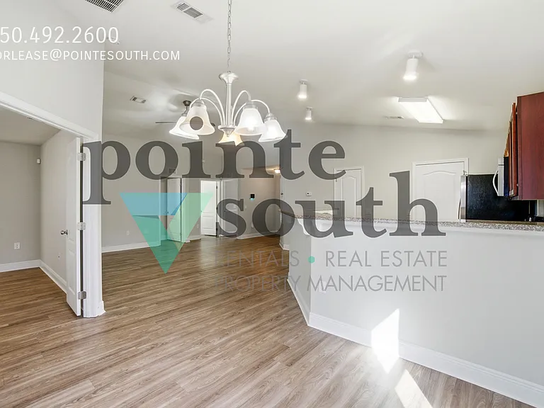 8105 Nalo Creek Loop — Photo 10