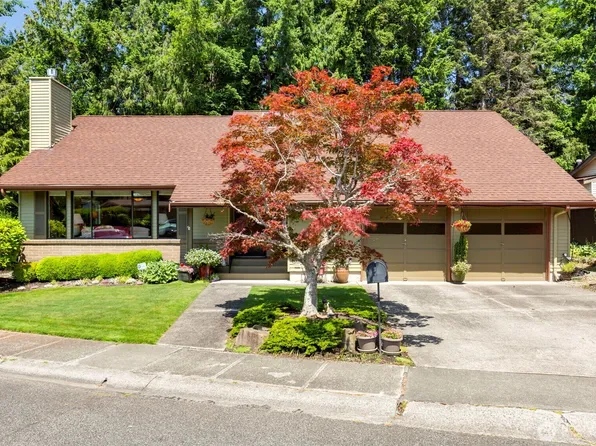 924 S 245th Place, Des Moines, WA 98198