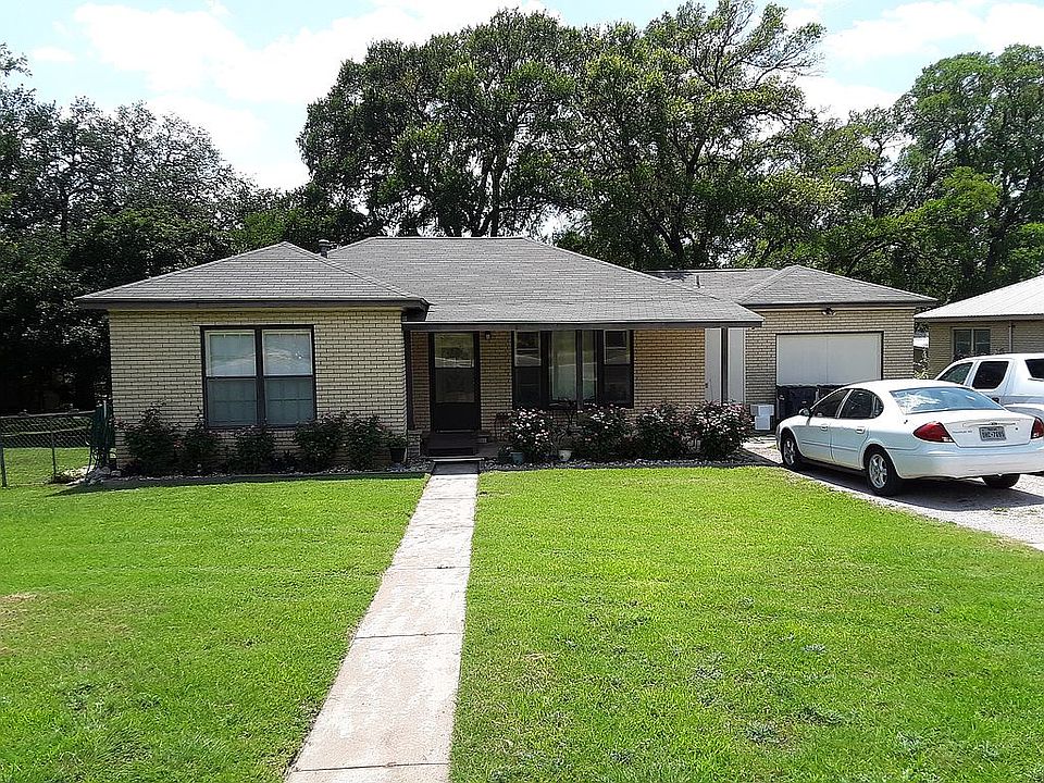 1st image of 1204 N Water St