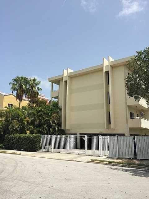 1st image of 5839 SW 74th Ter APT 305