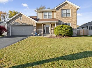 3492 Prairie View Dr, Rockford, IL