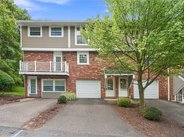 5491 Library Rd APT 21, Bethel Park, PA 15102