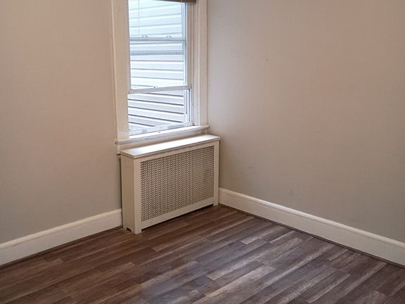 3rd image of 6124 Polk St APT 3