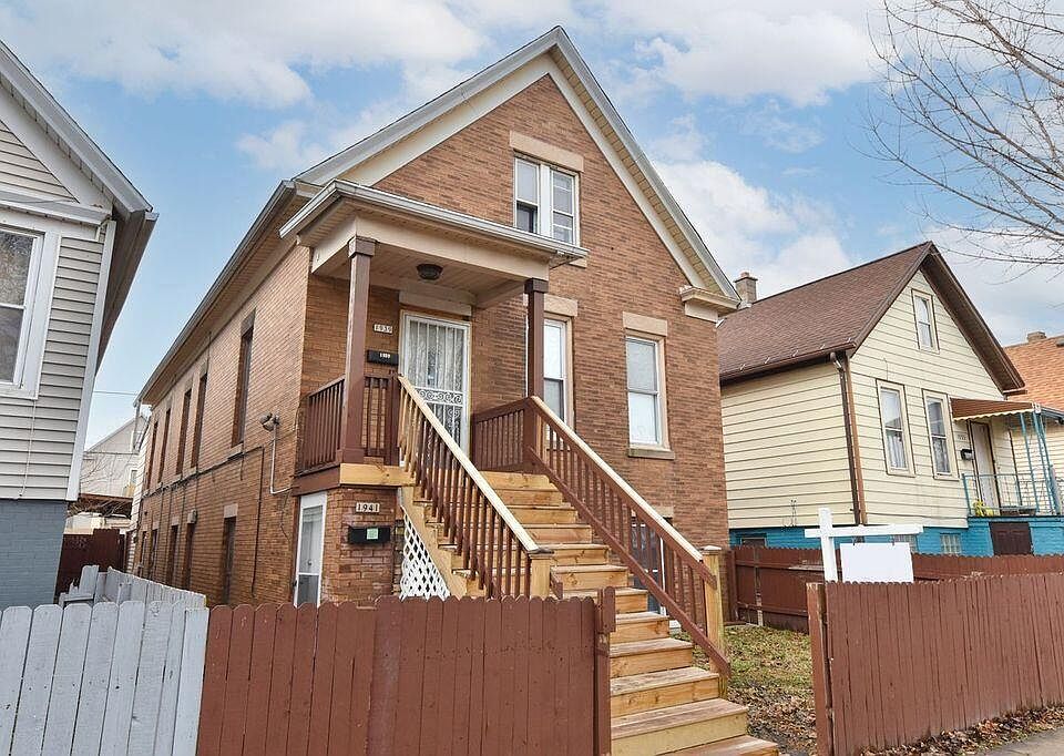 1st image of 1939 S Winona LANE #1941