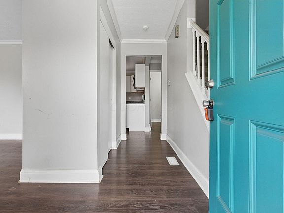 5th image of 665 Maclam Dr