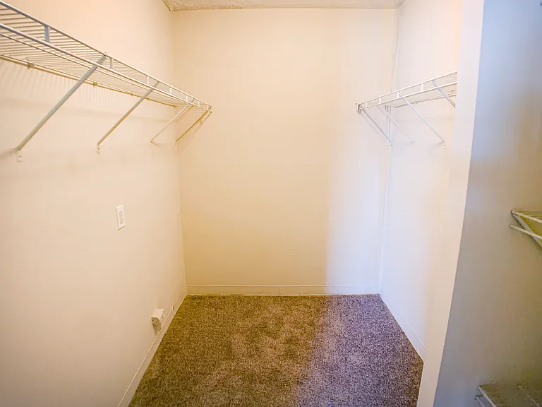 Timber Ridge Apartments — Photo 41