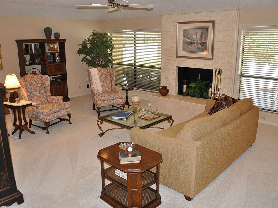 1st image of 141 Marina Dr