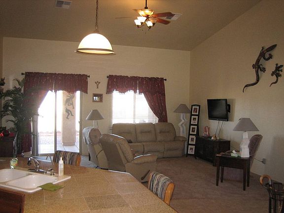 4th image of 28522 E Canal Ave