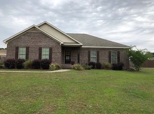 211 Folsom Rd, Dothan, AL 36301