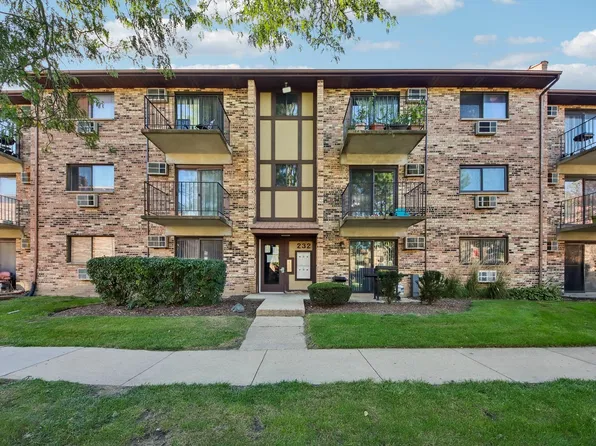 232 Klein Creek Ct APT 4D, Carol Stream, IL 60188