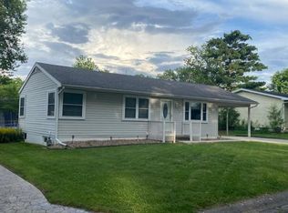 714 Robinhood Rd, Mexico, MO 65265