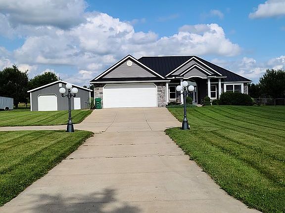 3rd image of 57620 County Road 23