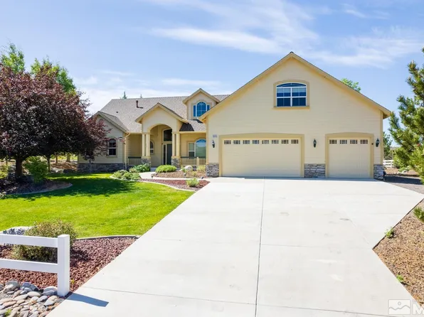 1613 Shirley St, Minden, NV 89423