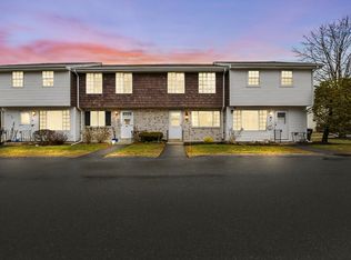 945 Riverside Dr APT 1C, Methuen, MA 01844