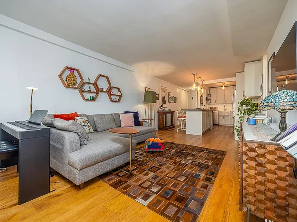 305 E 24th St APT 19-D, New York, NY 10010