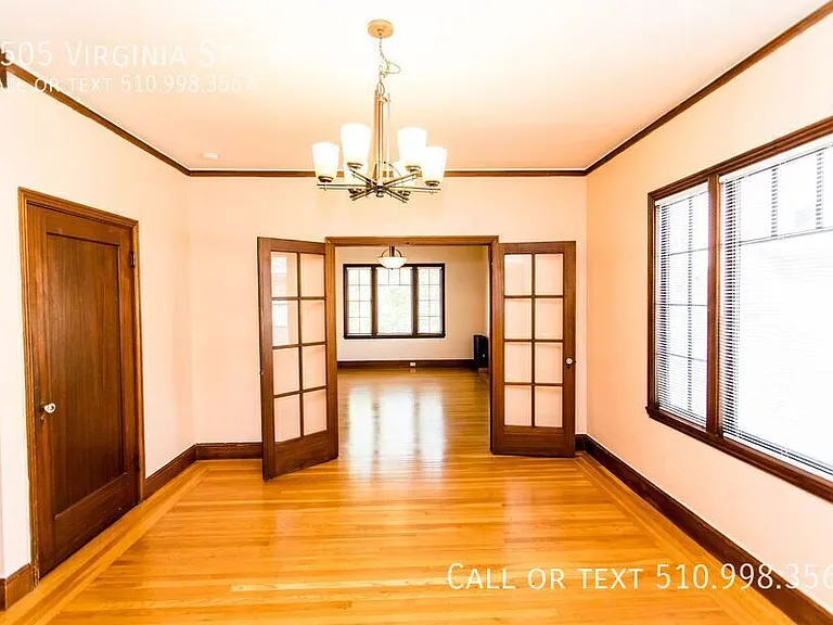 2505 Virginia St #5 — Photo 1