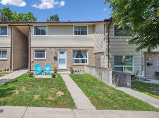 453 Albert St #14, Waterloo, ON N2L5A7