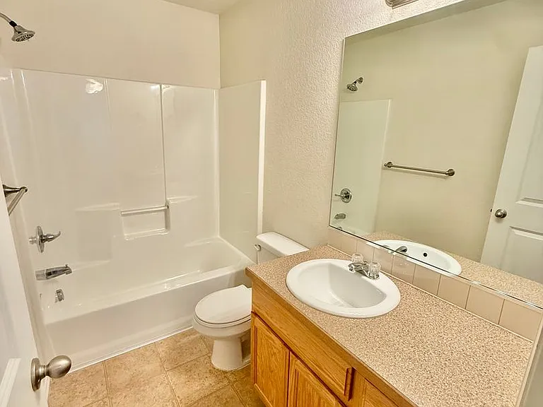 7374 Andover St — Photo 21