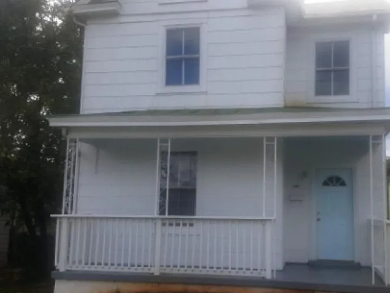 1313 Tilden Ave — Photo 1