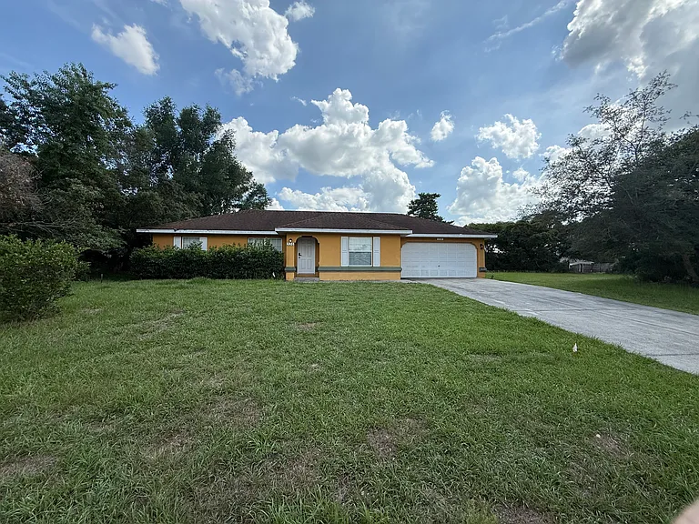 336 Marion Oaks Ln — Photo 1