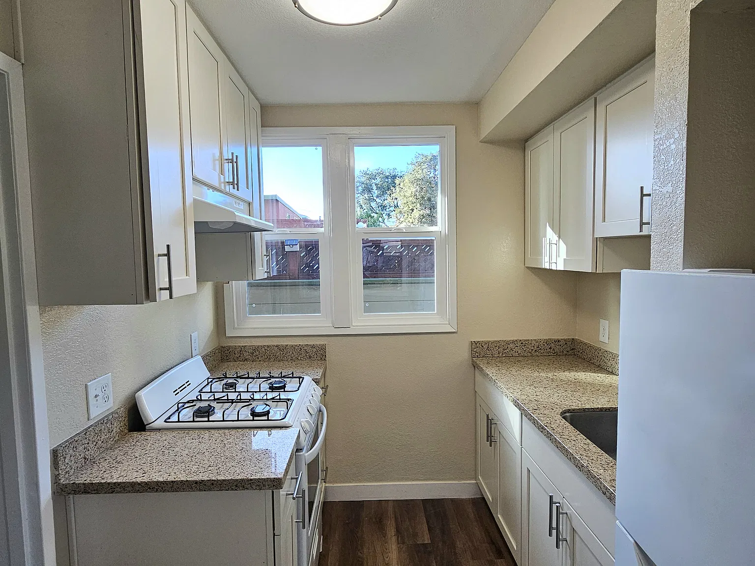 1 bed, $2,795 — Photo 2