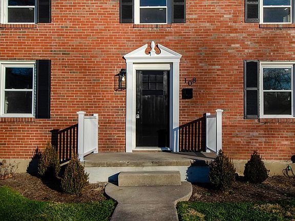 2nd image of 108 McKinney Ct