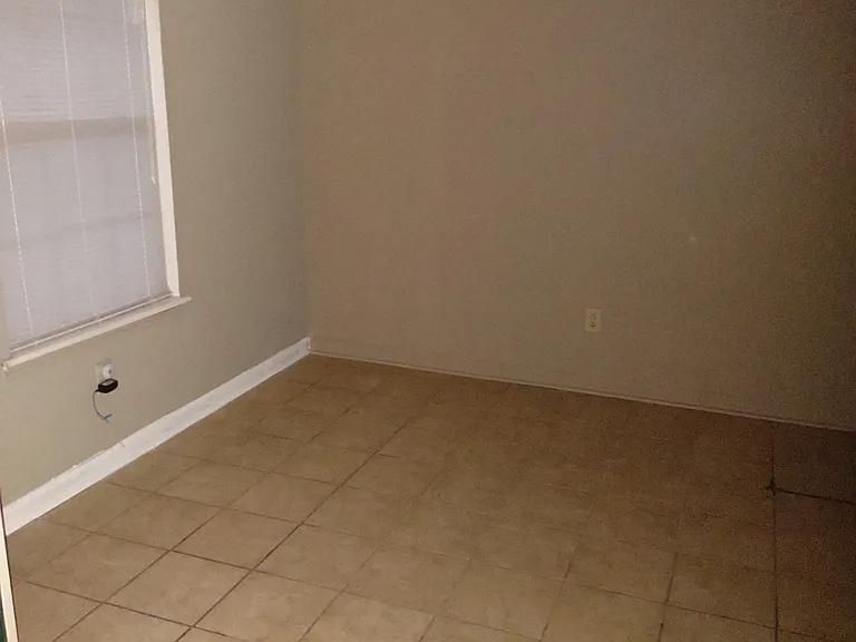 1716 Gerald Dr — Photo 10