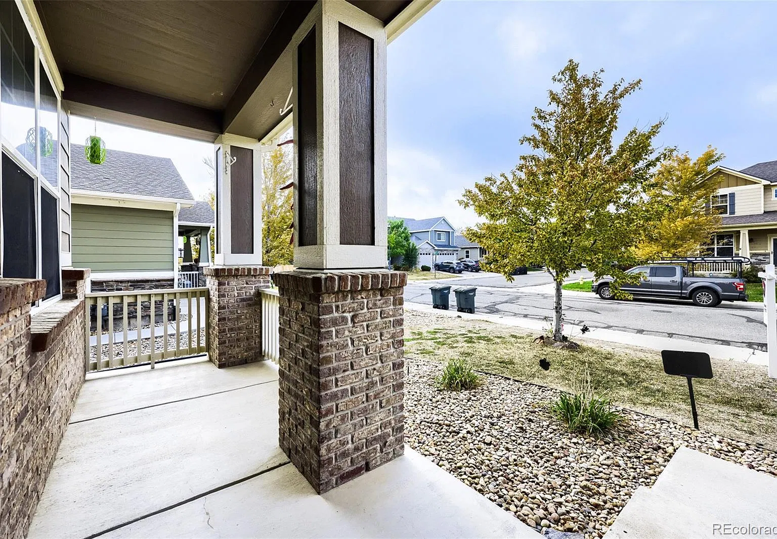 5 bed, 3.5 bath, 3456 sqft, $4,000 — Photo 2