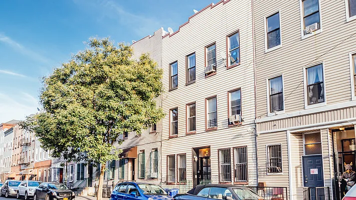 Rented by Nooklyn NYC LLC | media 11