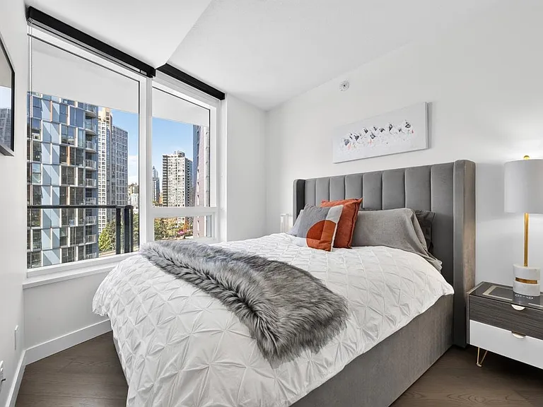 68 Smithe St #1110 — Photo 18