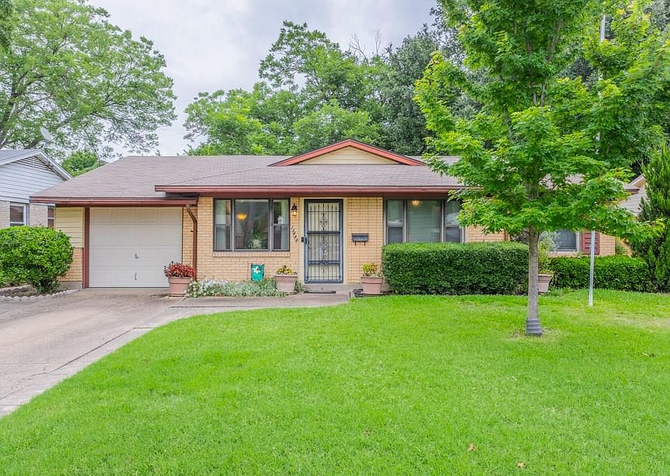 1st image of 13444 Glenside Dr