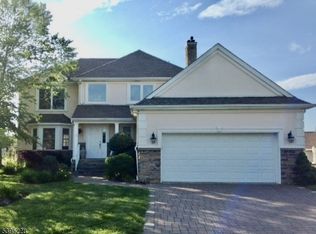 13 Witherwood Dr, Hardyston Twp., NJ 07419