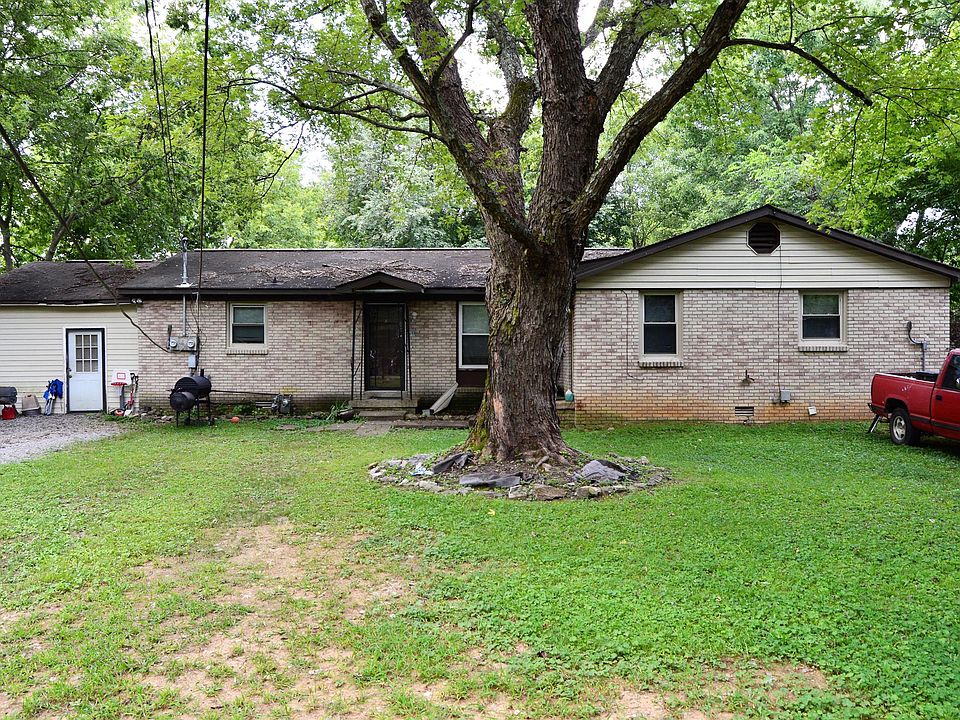 1st image of 209 Tammy Dr