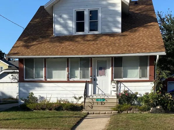 1010 72nd STREET, Kenosha, WI 53143