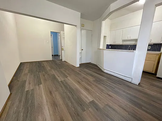 Rented by Primerock Real Estate Group Inc | media 10