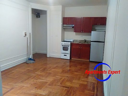 3rd image of 3804 Bailey Ave APT A3