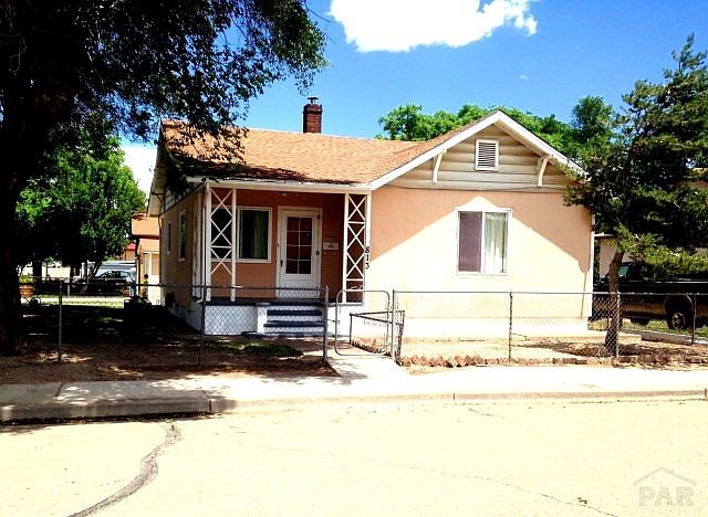1st image of 813 Roitz Ave