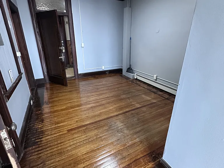 39-51 Main St — Photo 5