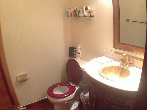 5th image of 2865 Cropsey Ave #2B