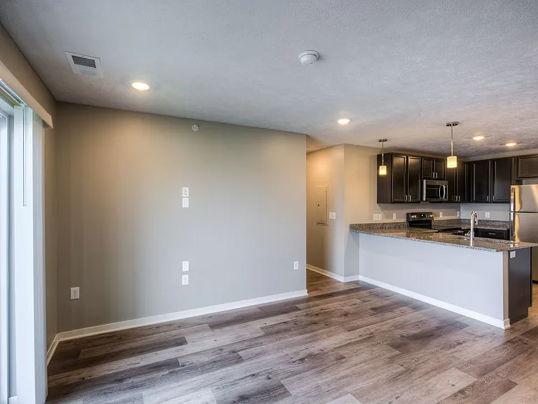 Fremont Commons — Photo 90