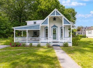 11 Clark Ave, Round Lake, NY 12151