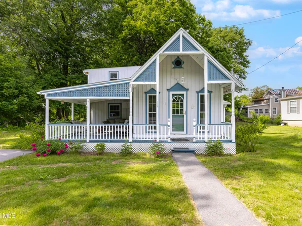 11 Clark Avenue, Round Lake, NY 12151