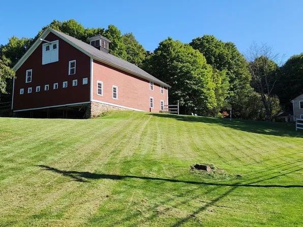 300 Wilbraham Rd, Hampden, MA 01036