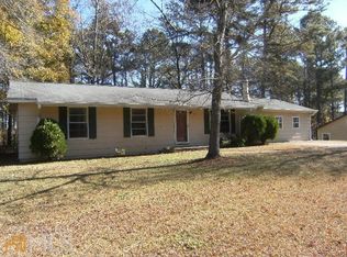 495 Pineland Rd SW, Mableton, GA 30126