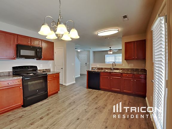 5th image of 1687 Parkside Meadow Dr