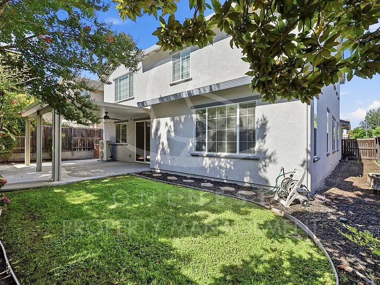 611 Open Range Ln — Photo 28