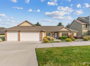 405 Lars Ln, Wenatchee, WA 98801