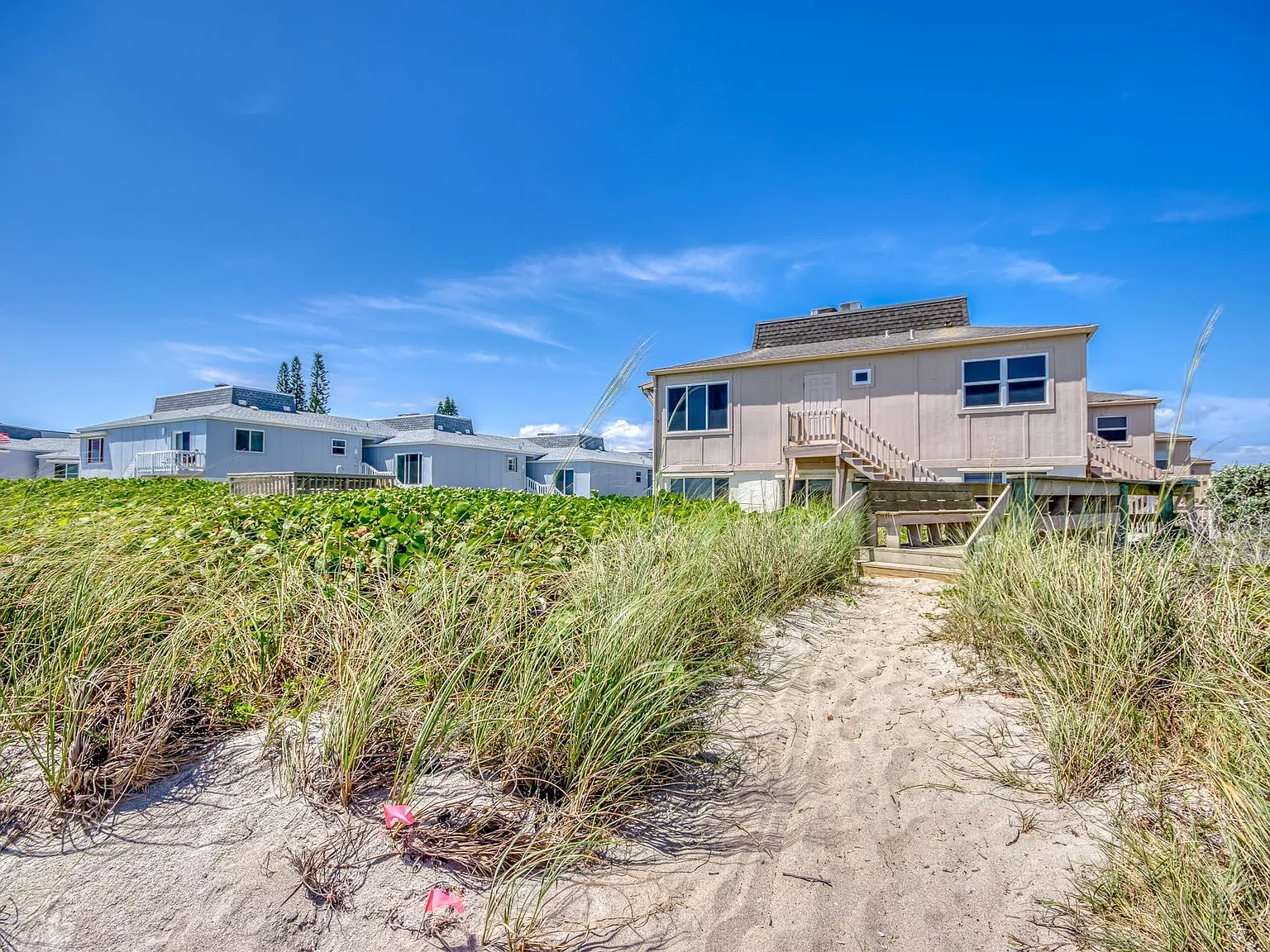 2 bed, 1.5 bath, 925 sqft, $2,500 — Photo 4