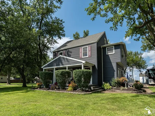 1756 W Samaria Rd, Temperance, MI 48182